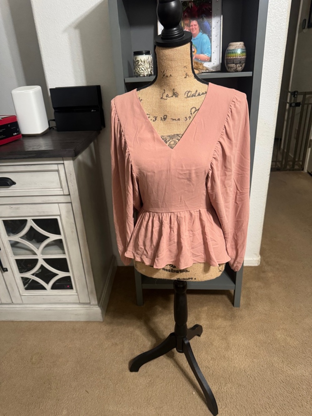 Express Dusty Rose V-Neck Peplum Blouse Size M